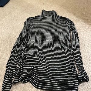 Gap XS striped turtle neck knit top